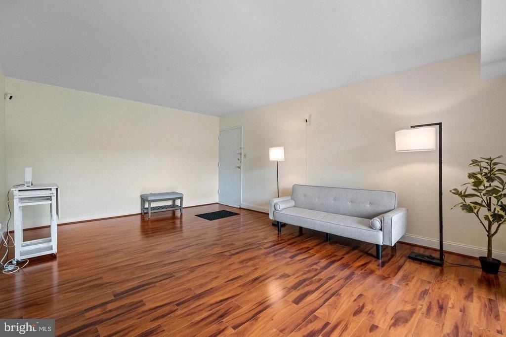 7984 Audubon Avenue - Photo 5