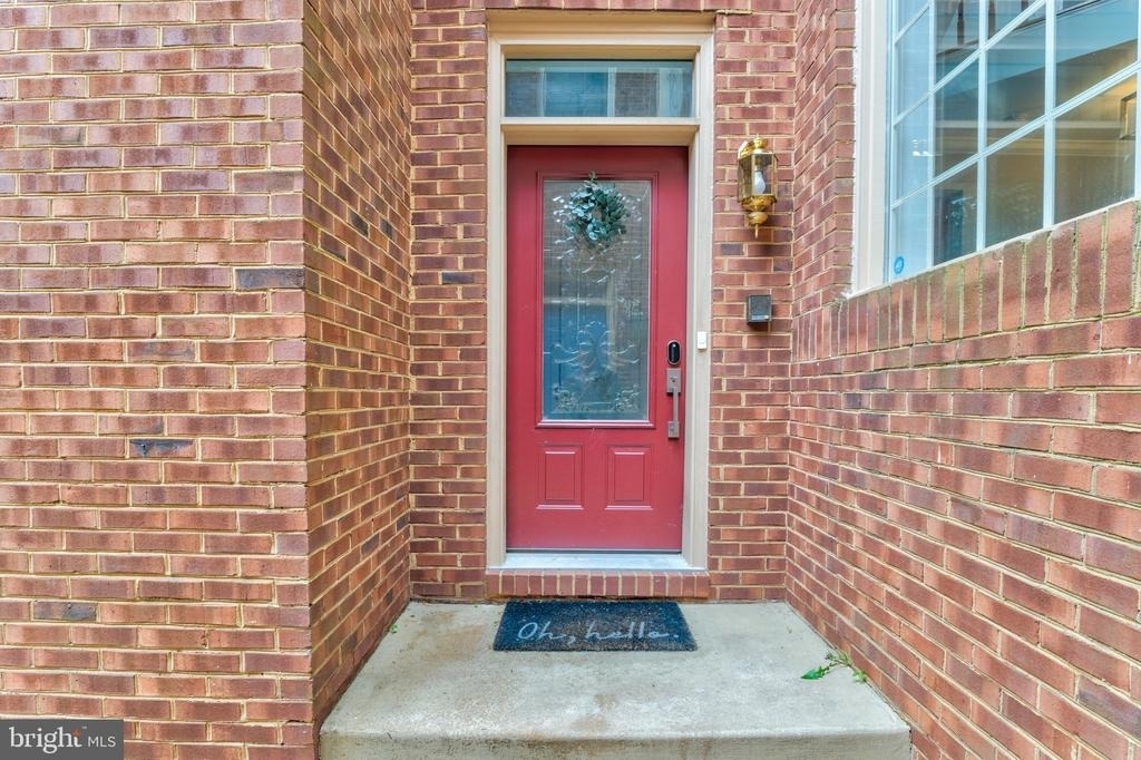 10219 Aspen Willow Drive - Photo 2