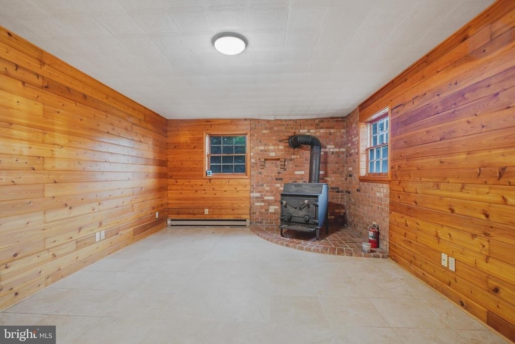 408 Deerwood Drive - Photo 19