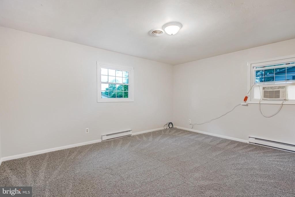 408 Deerwood Drive - Photo 13