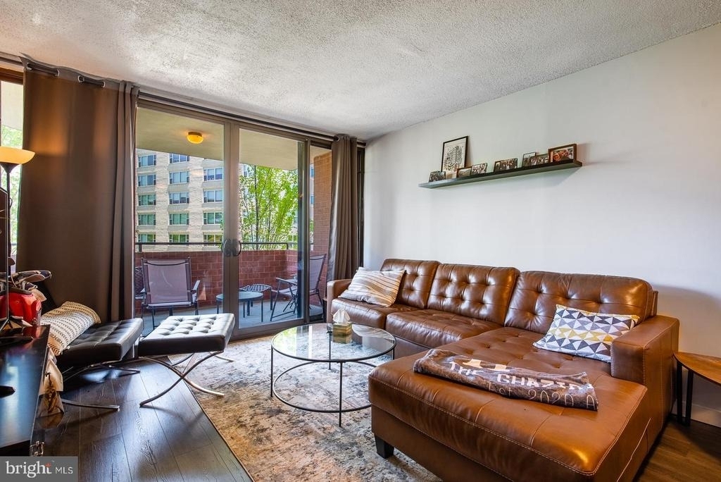 1001 N Randolph Street - Photo 3