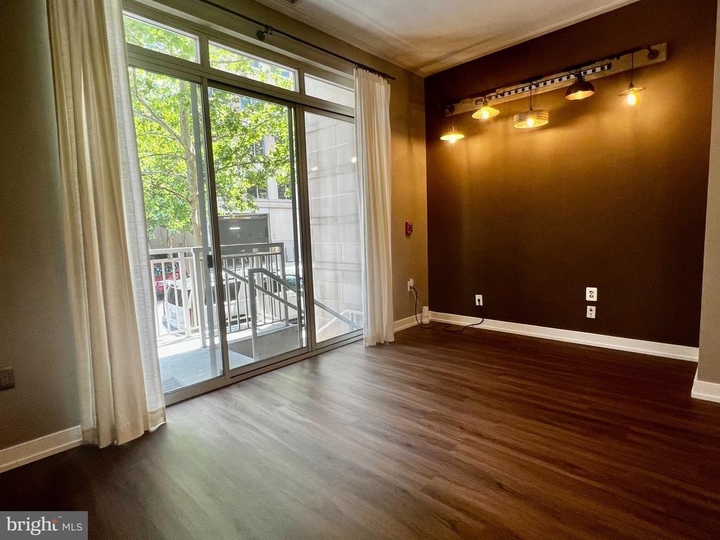 820 N Pollard Street - Photo 4
