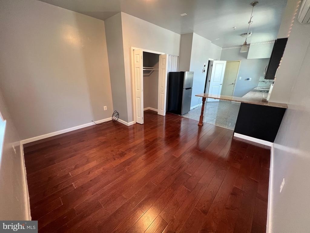 631 N 11th Street - Photo 5