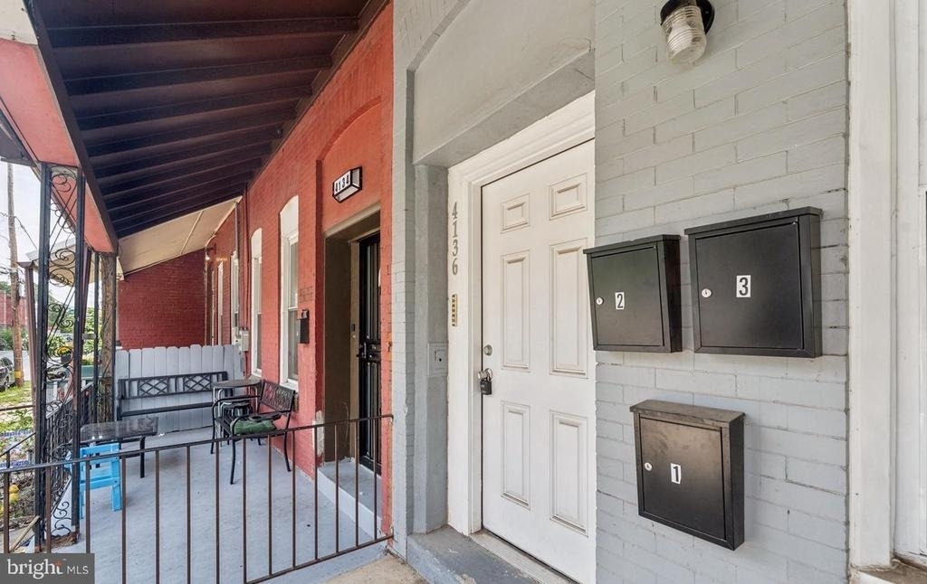4136 Mantua Avenue - Photo 13