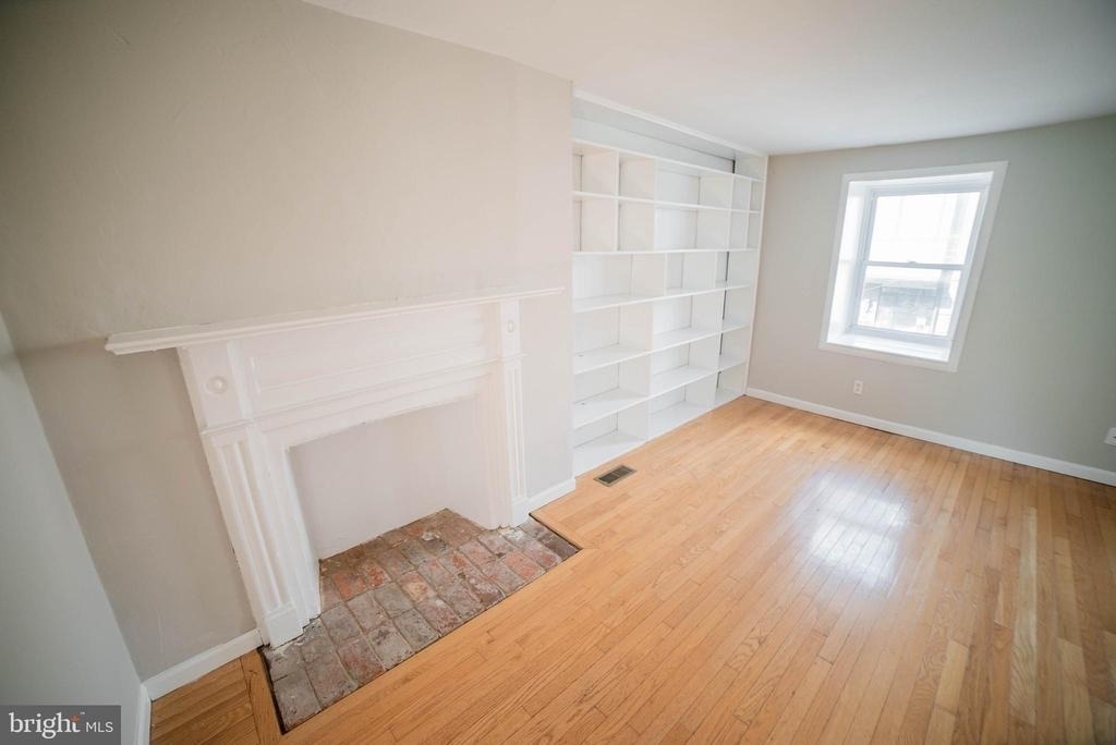 1107 N 3rd Street - Photo 12