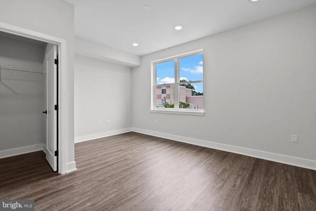 2146 N Front Street - Photo 11