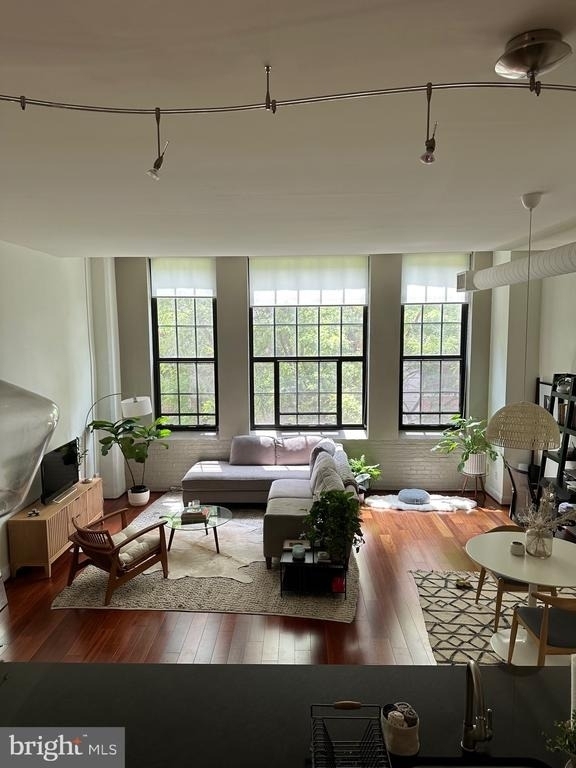 2429 Locust Street - Photo 24