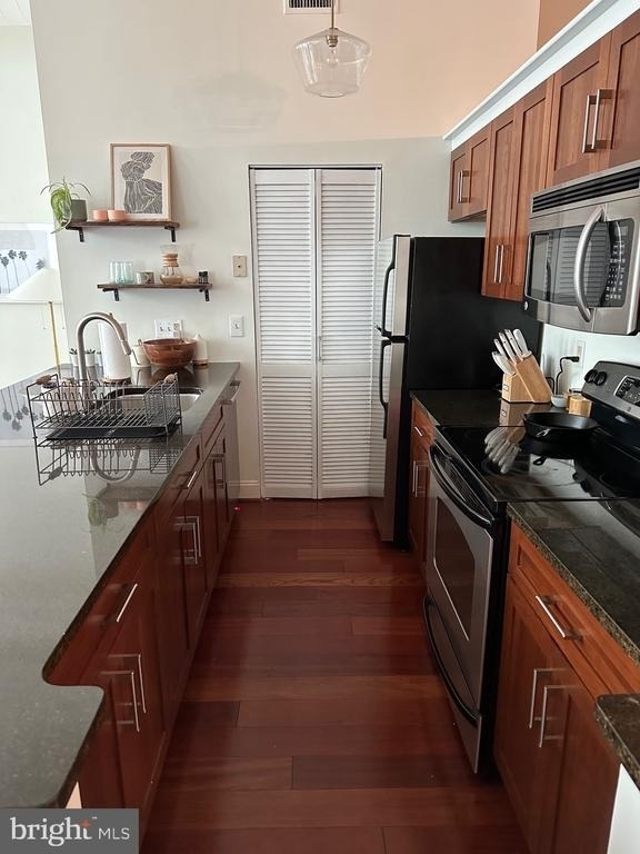 2429 Locust Street - Photo 13
