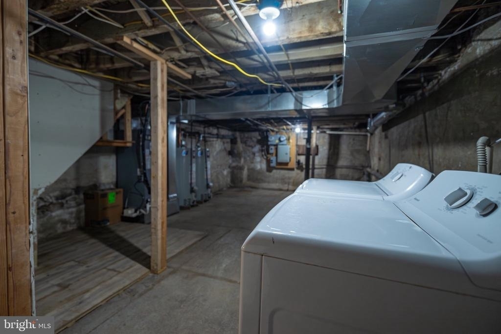 2410 Wharton Street - Photo 26