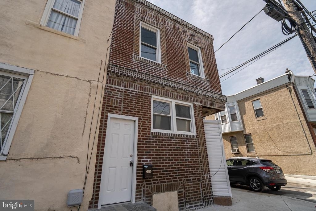 2410 Wharton Street - Photo 0