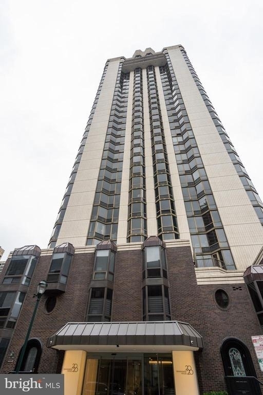 2020 Walnut Street - Photo 11