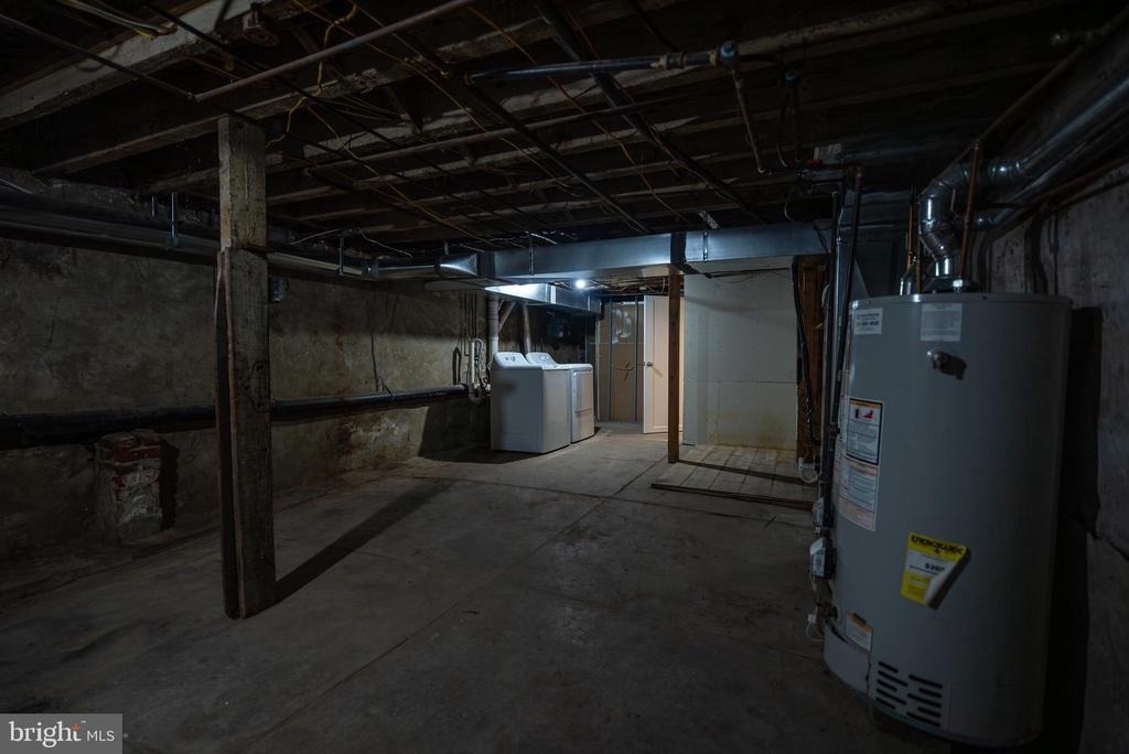 2410 Wharton Street - Photo 31