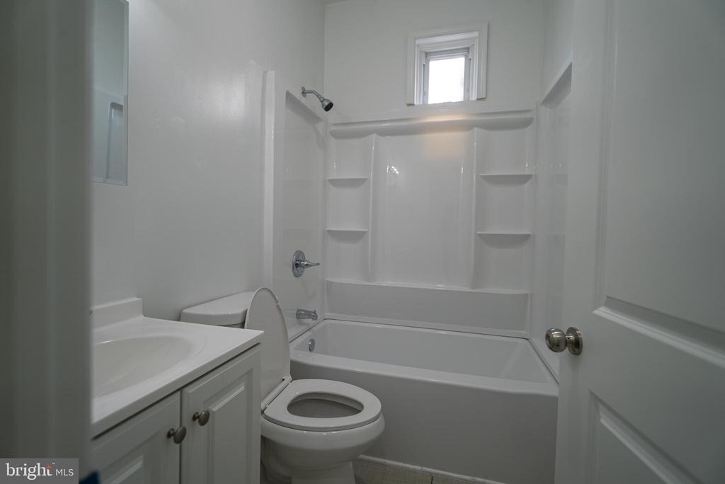 2410 Wharton Street - Photo 16