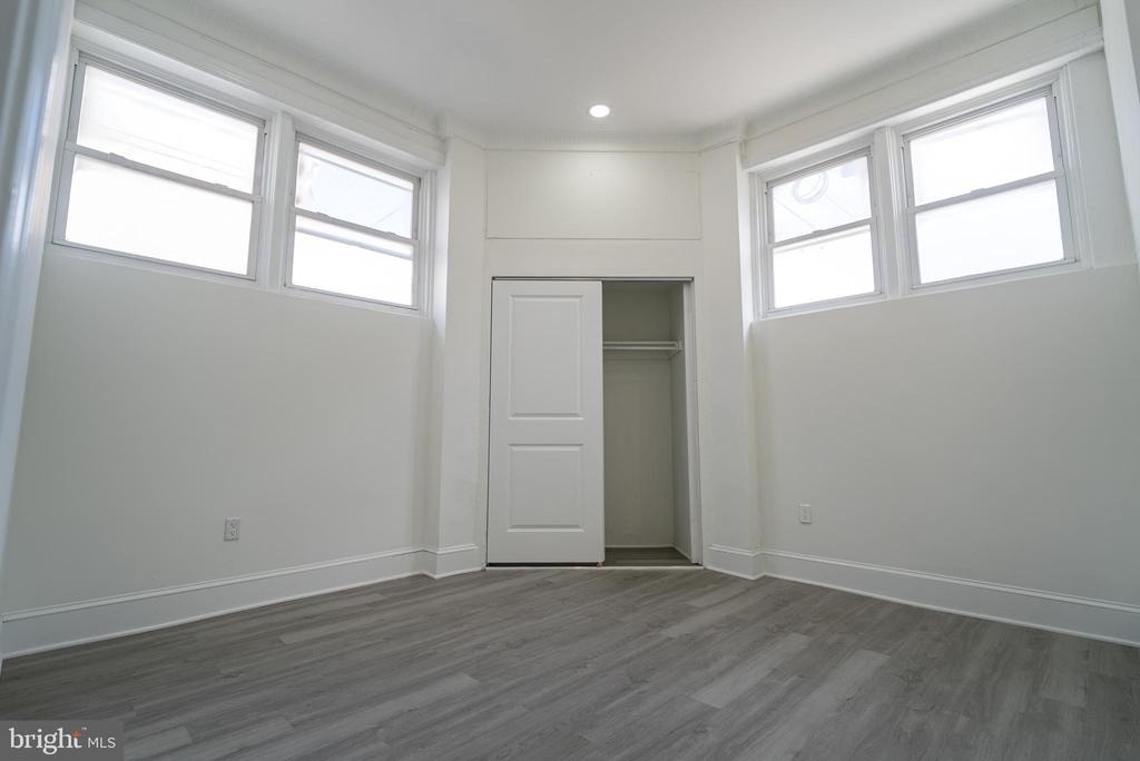 2410 Wharton Street - Photo 7