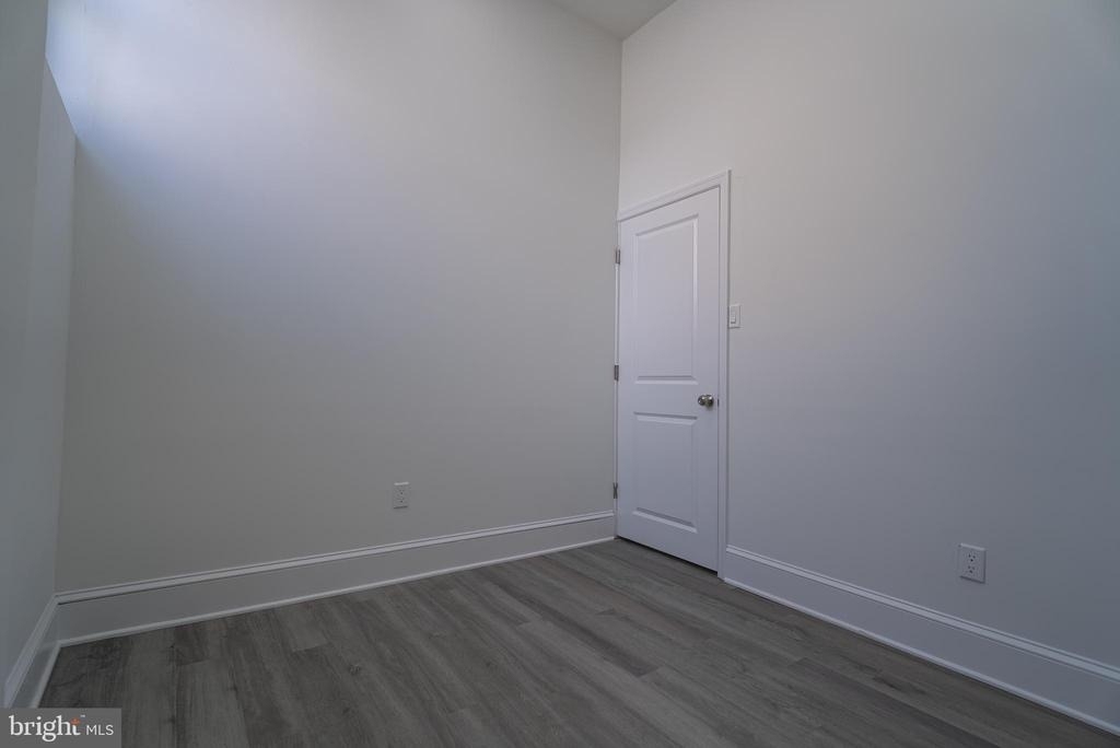 2410 Wharton Street - Photo 13
