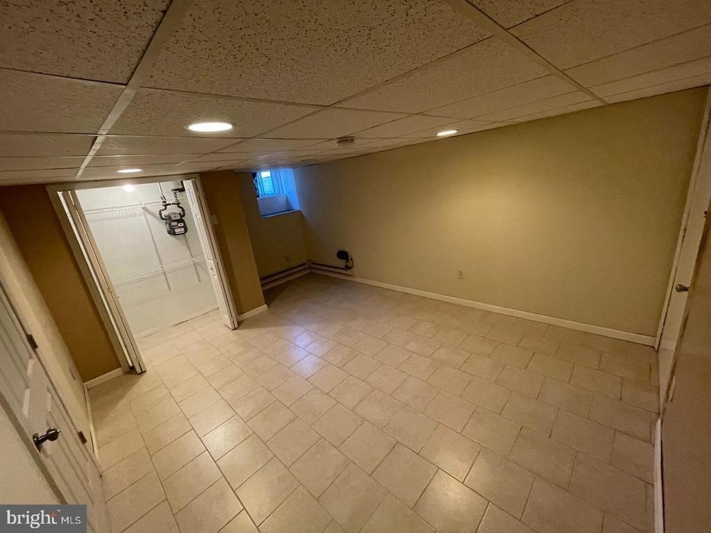 4446 Fleming Street - Photo 11