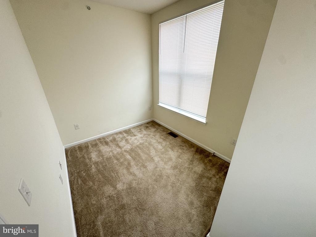 1327 S 27th Street - Photo 17