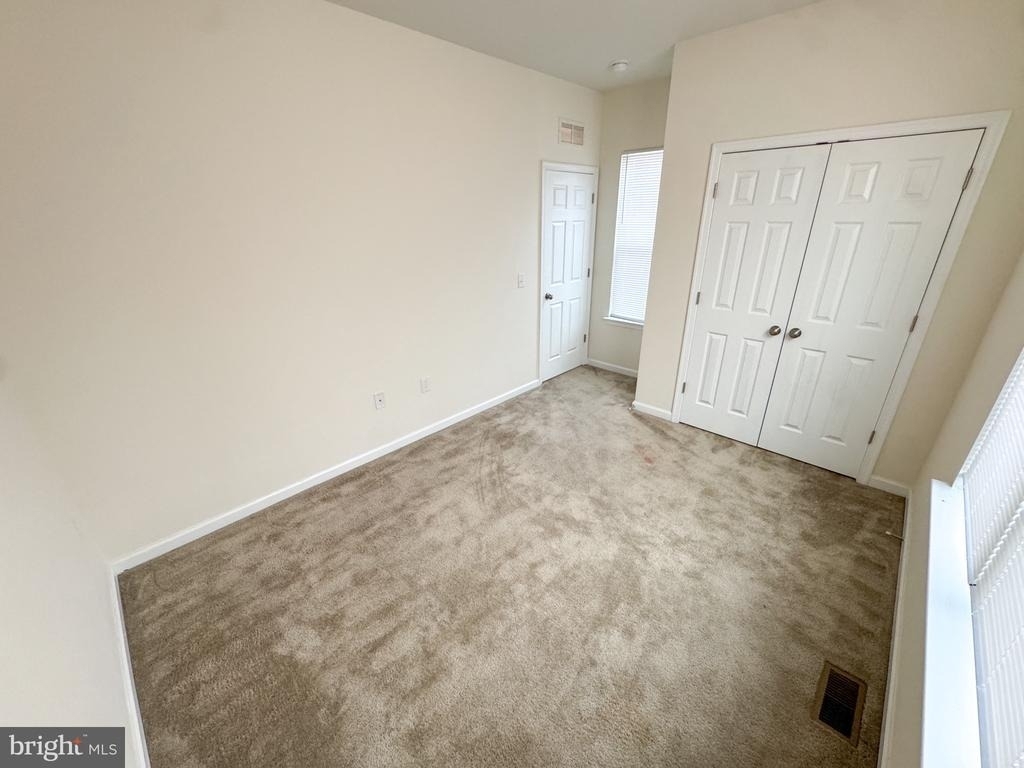 1327 S 27th Street - Photo 13