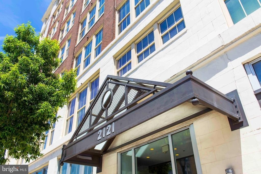 2121 Market Street - Photo 24