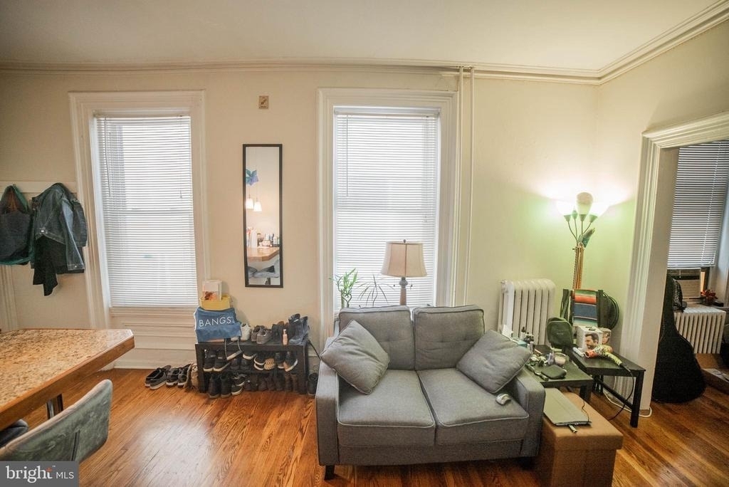 257 S 20th Street - Photo 3