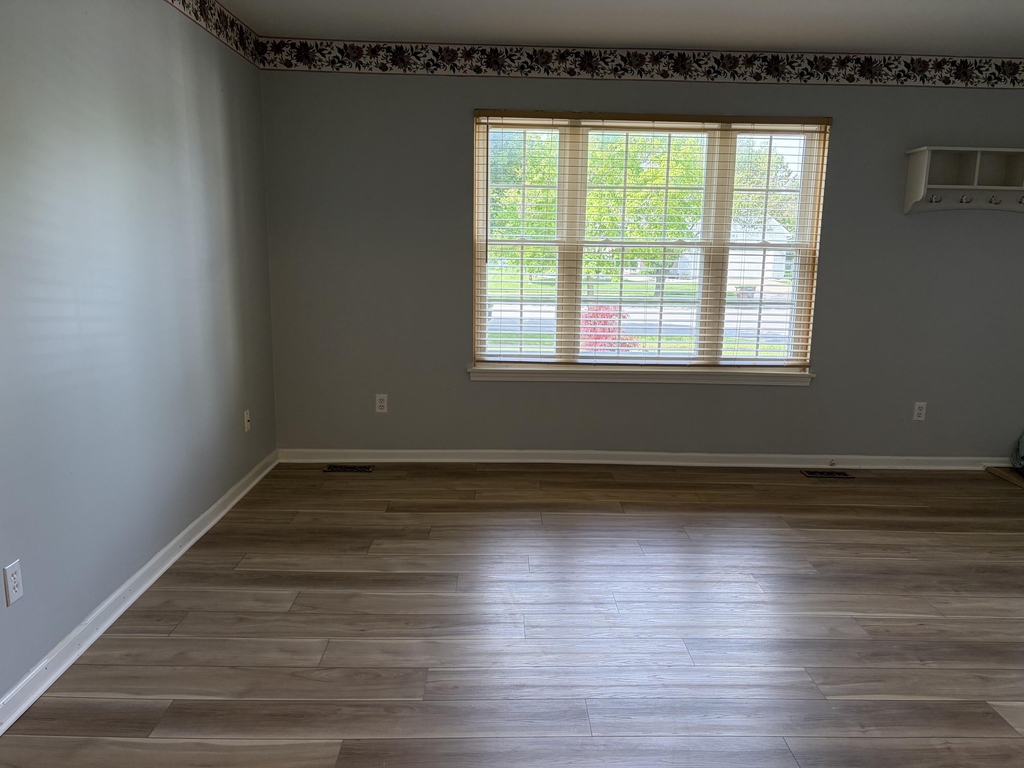 4101 Rolling Meadow Lane - Photo 4