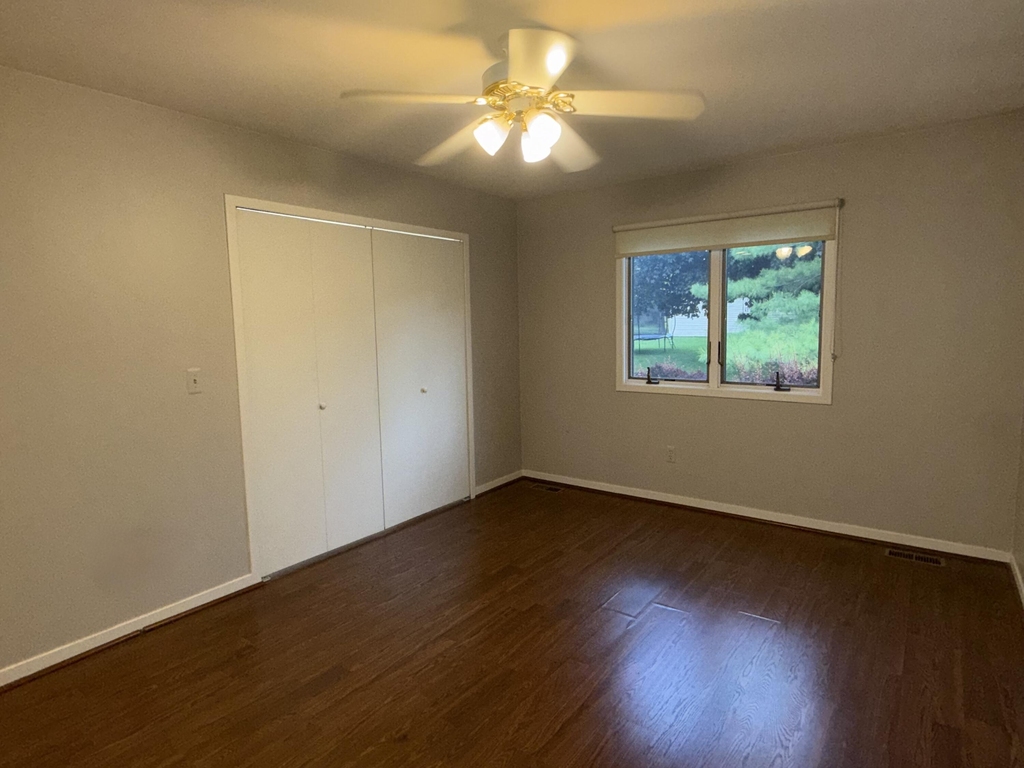 741 Woods Court - Photo 11