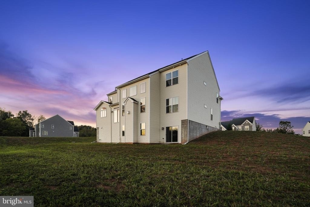 409 Longview Drive - Photo 44