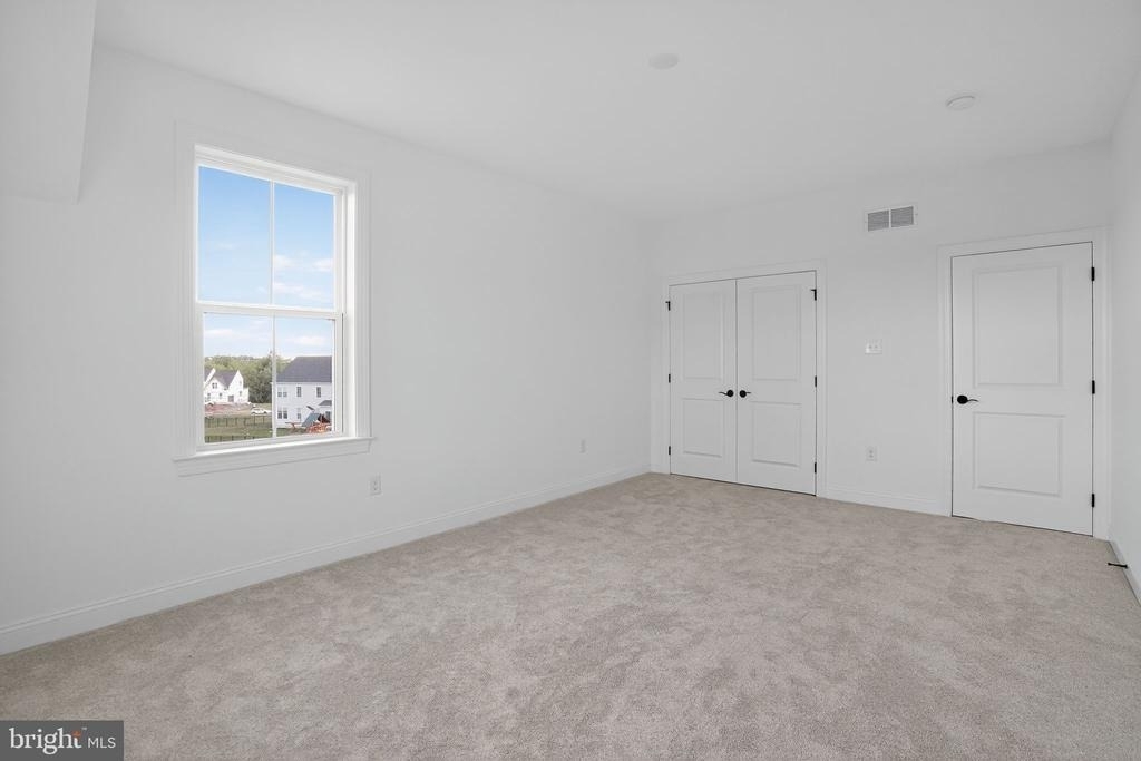 409 Longview Drive - Photo 40