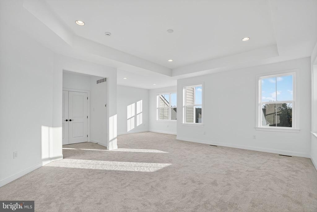 409 Longview Drive - Photo 28