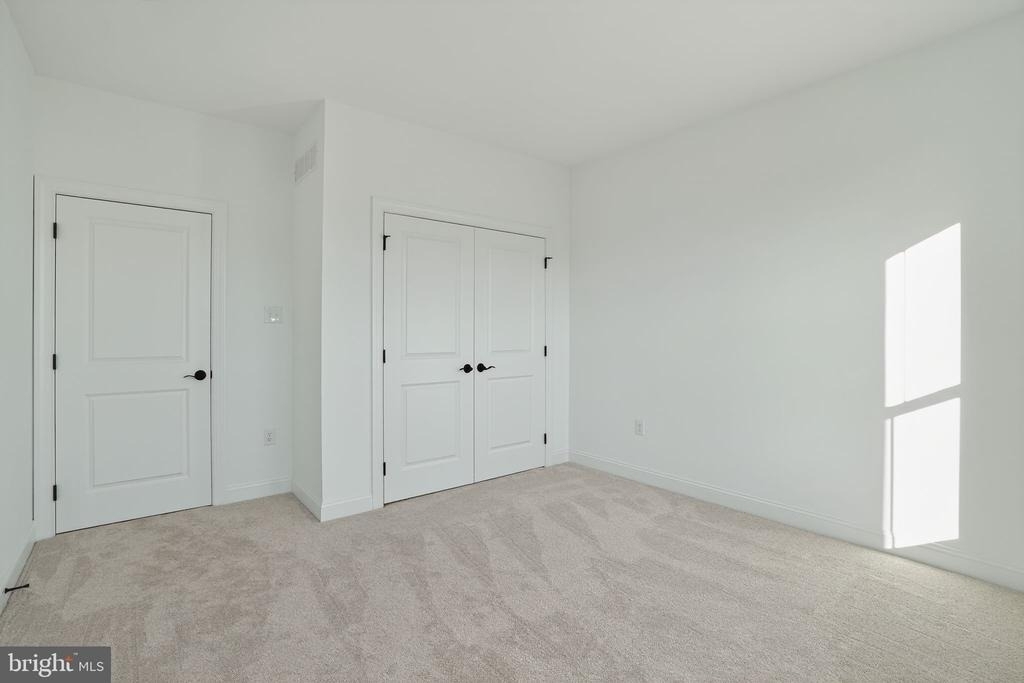 409 Longview Drive - Photo 34