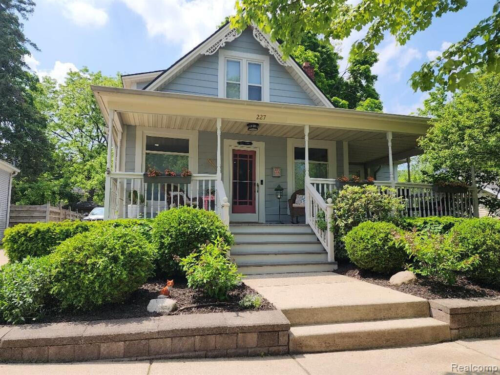 227 West Street - Photo 0