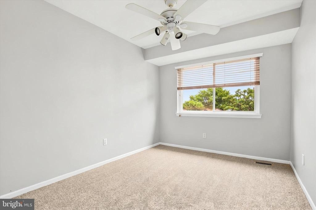 804 Bismark Way - Photo 26
