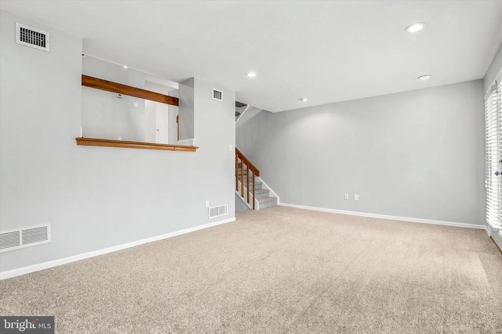 804 Bismark Way - Photo 13