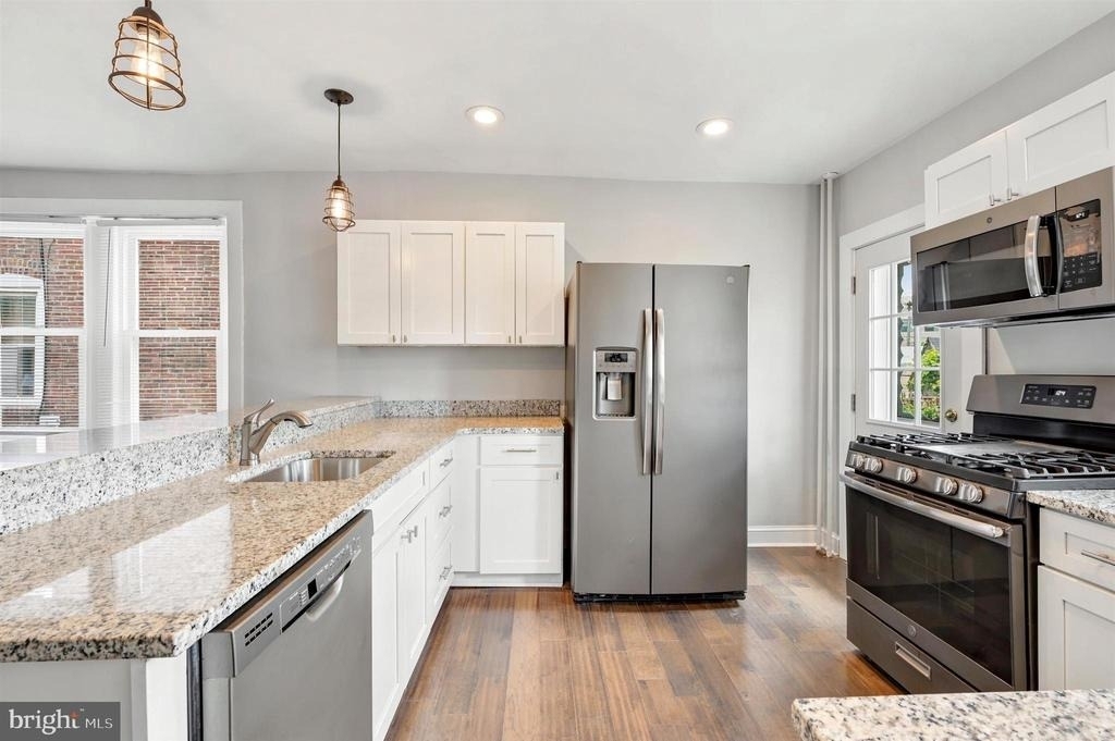 732 W Railroad Avenue - Photo 12
