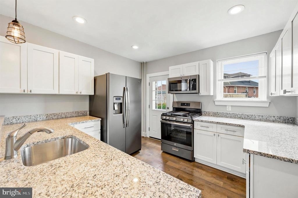 732 W Railroad Avenue - Photo 15