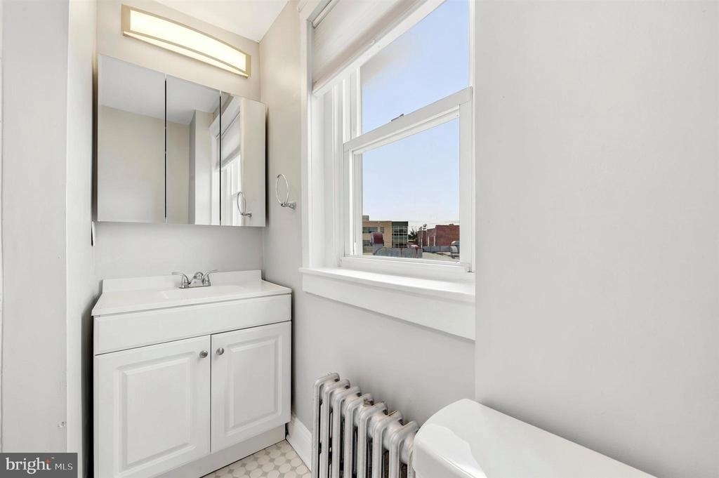 732 W Railroad Avenue - Photo 18