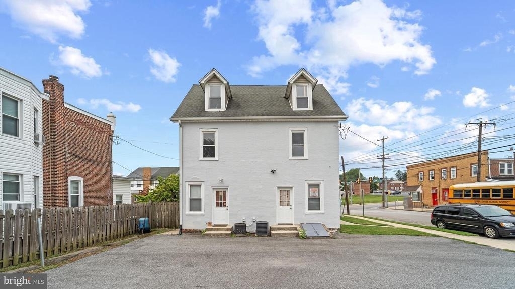203 S Springfield Road - Photo 18