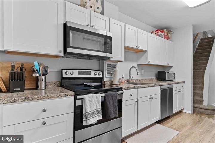 411 Herr Street - Photo 4