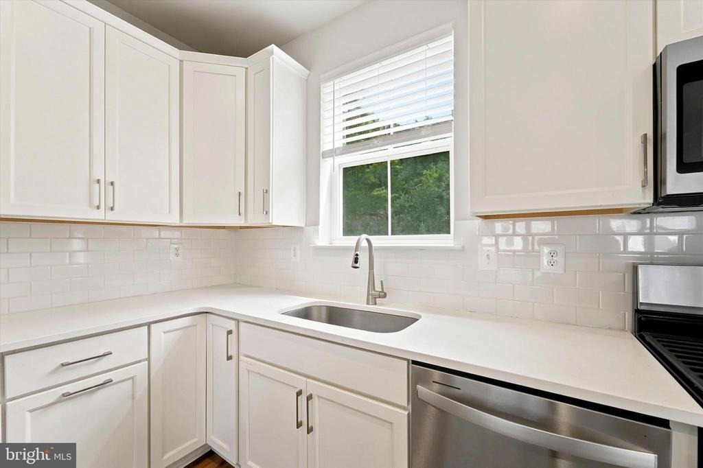 59 Four Leaf Drive - Photo 18