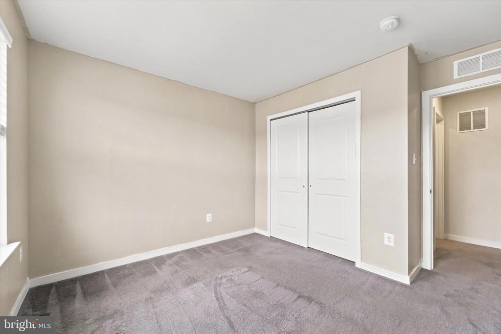 59 Four Leaf Drive - Photo 4