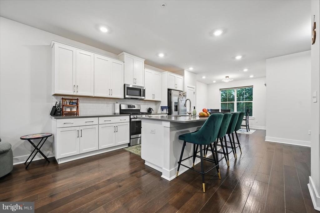 825 Pecan Road - Photo 9