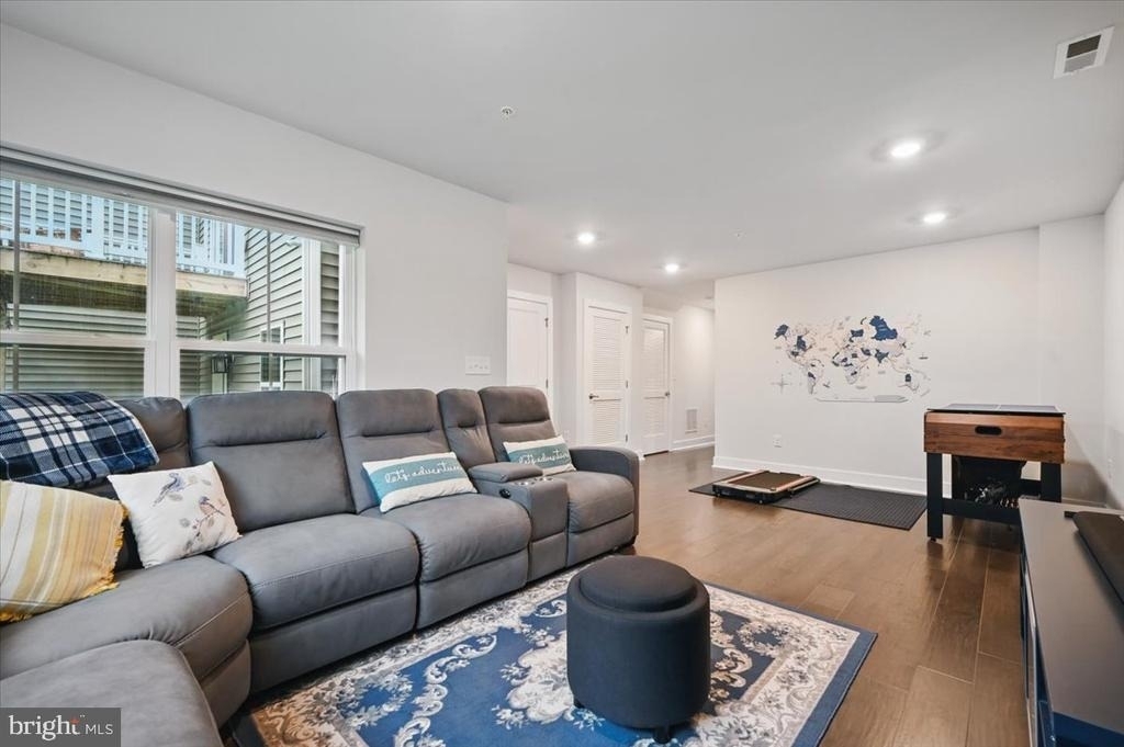 825 Pecan Road - Photo 3