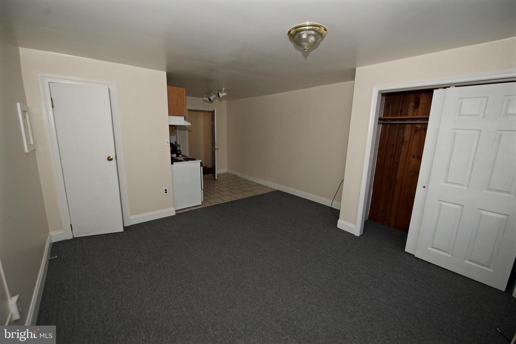 121 E Gay Street - Photo 1