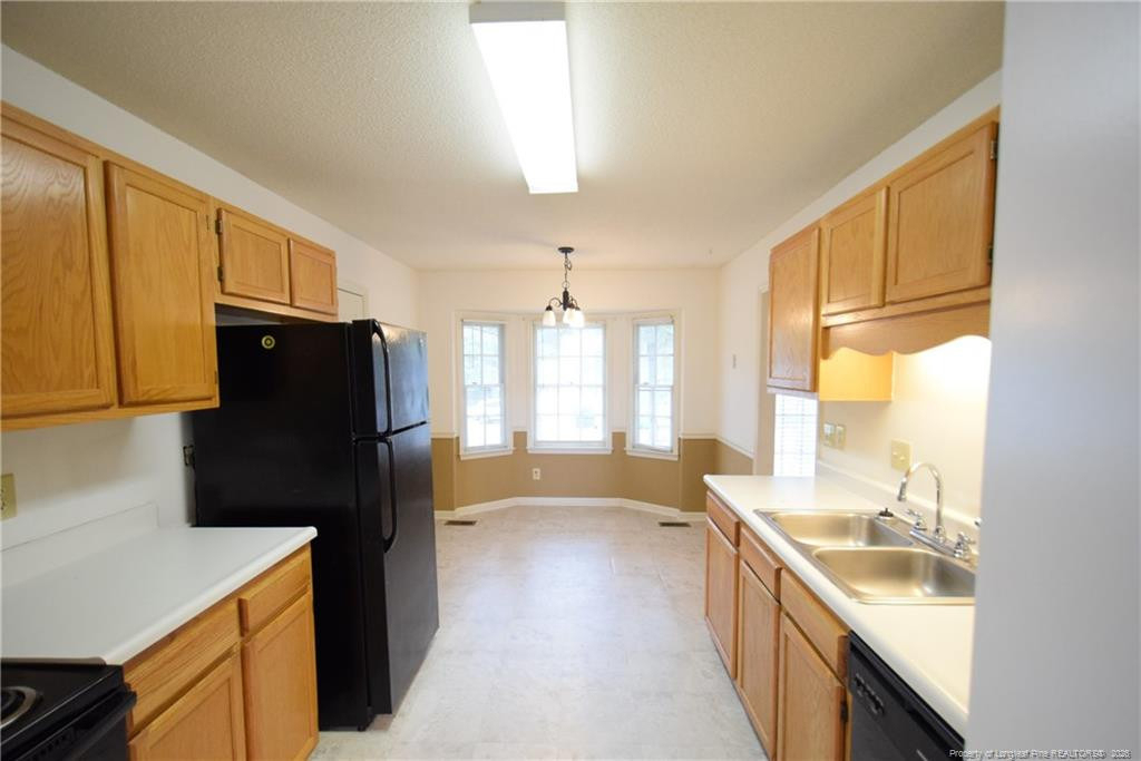 1328 Butterwood Circle - Photo 3