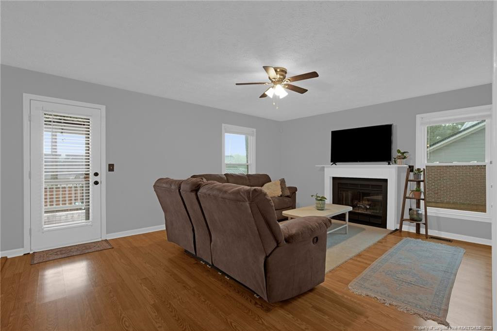 1928 Daphne Circle - Photo 5