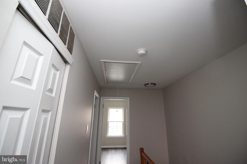 29 Van Horn Place - Photo 25