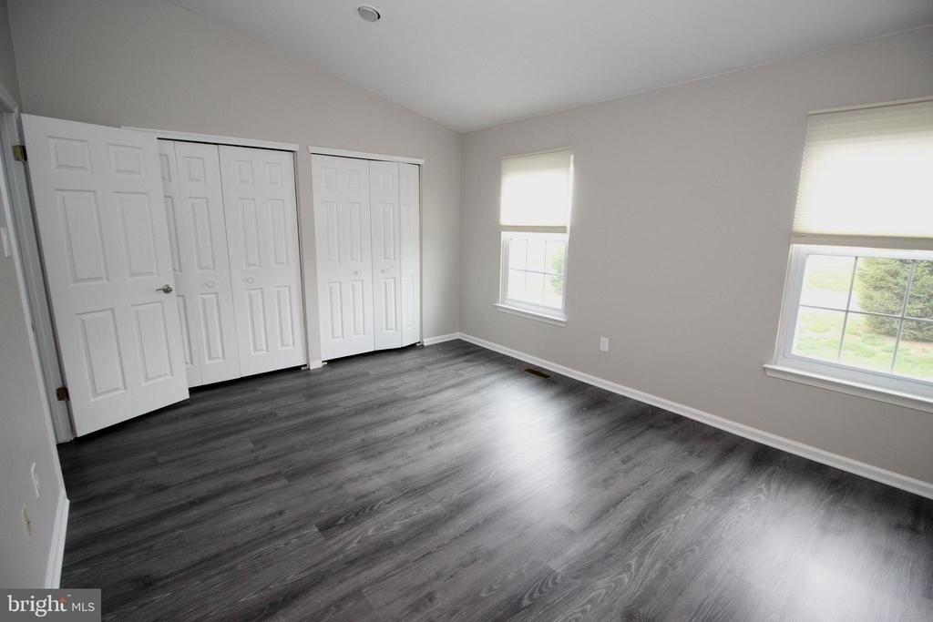 29 Van Horn Place - Photo 12