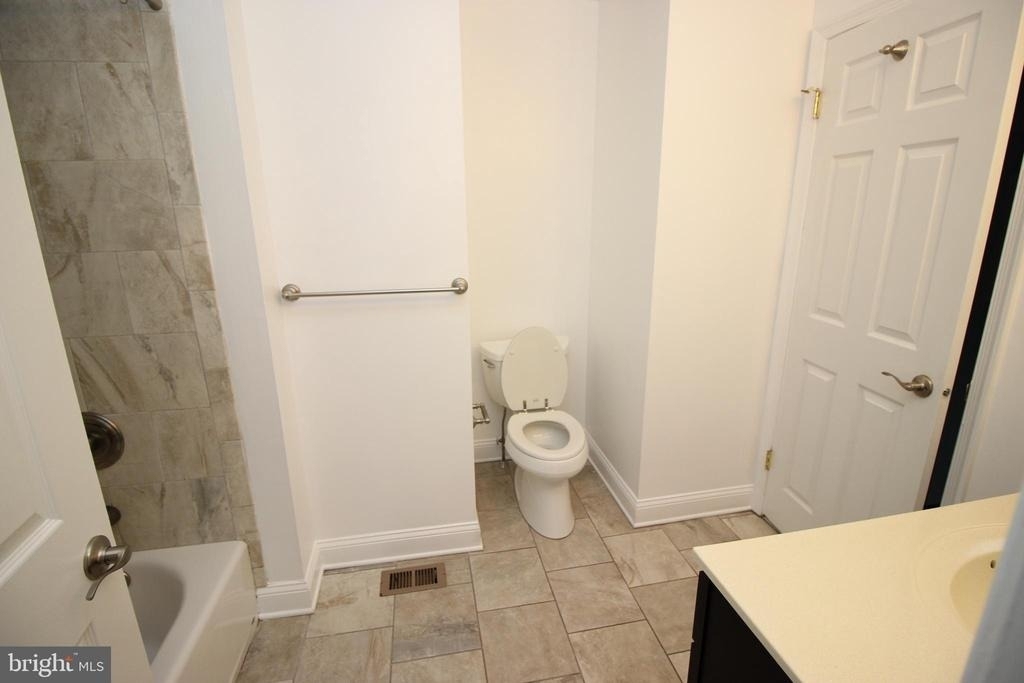 29 Van Horn Place - Photo 14