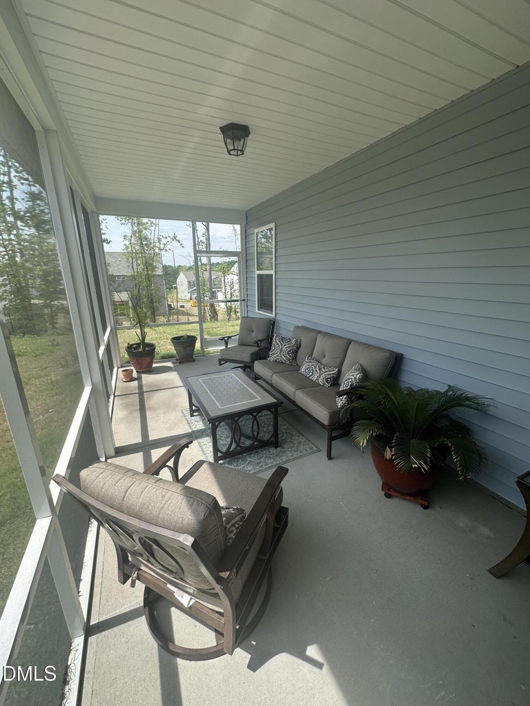 89 W Ravano Drive - Photo 8