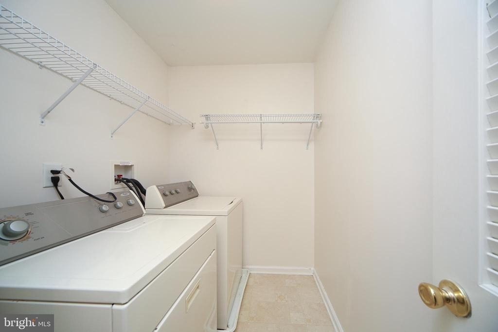 46 Hoover Avenue - Photo 15
